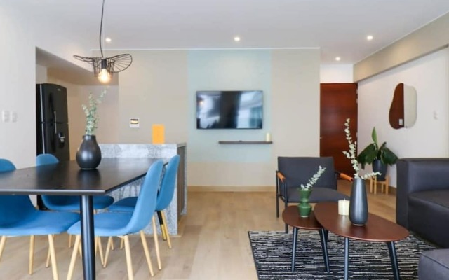 w 2BR Duplex in Miraflores Near Larcomar