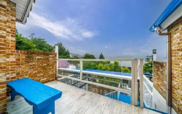 Geoje Island Jangmok Hawaii Pension