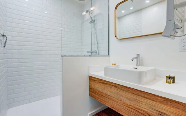 Saintgermain Sojourn Charming 2 Bedroom in the Rive Gauche