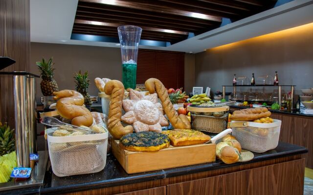 Petra Moon Luxury Hotel
