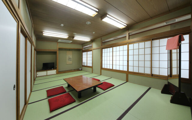 Hotel Matsumoto Yorozuya