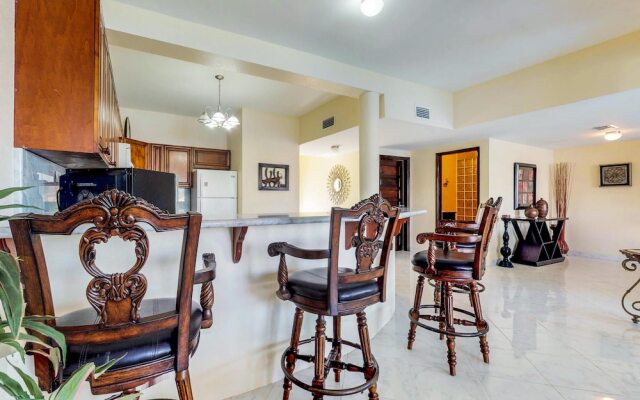 Mara Laguna Suites