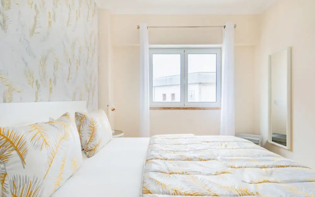Oeiras Spacious and Modern Flat