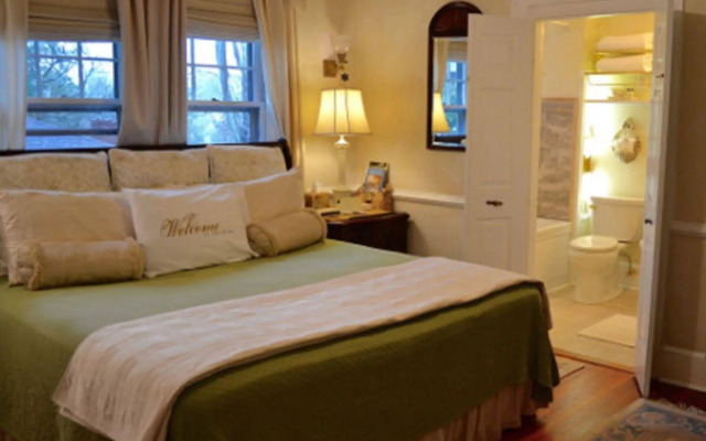 Abbington Green Bed & Breakfast Inn