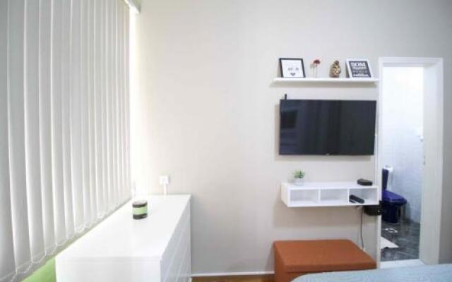 Cavirio-Esquina Farme De Amoedo