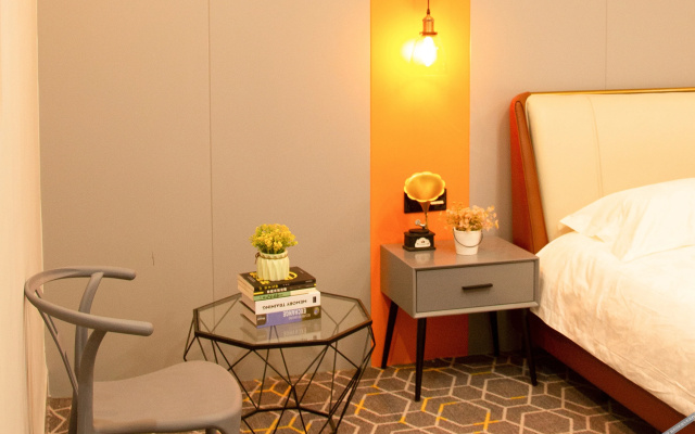 Jiuhao B&B (Guilin Liangjiang Airport Store)