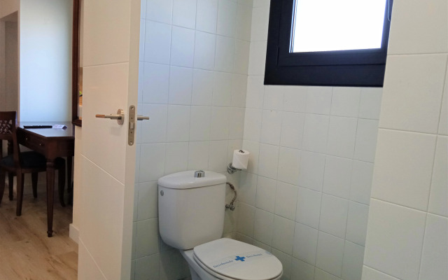 Hotel 153