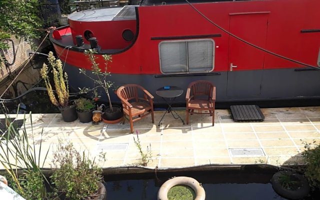 Houseboat Dokstroom