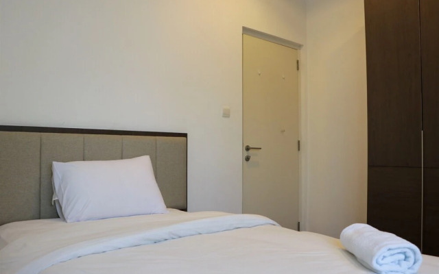 Elegant And Spacious 2Br At Apartment Simprug Park Residences
