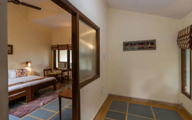 Corbett Wild Resort - A River Access Property