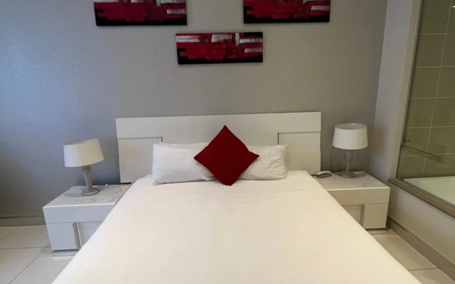 Sandton Skye Unit 702