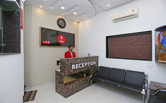 OYO 5434 Hotel Delhi Delight