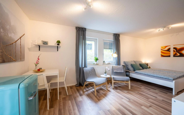 EG Wohnung, zentral, TOP Anbindung, mit großer Terrasse