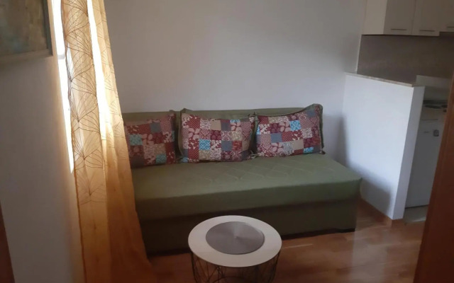 Apartment M