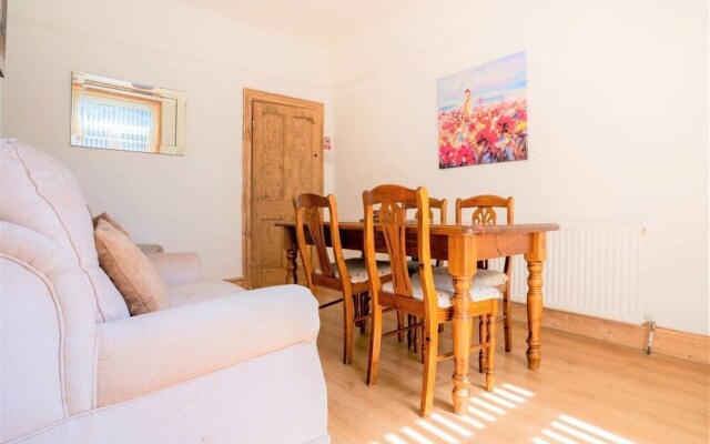 Charming 4-bed, Pet Friendly House in Liverpool