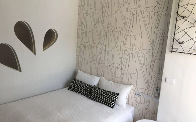 Mini Summer Hostel