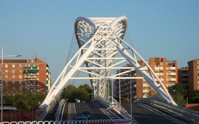 Pretty, centrally situated in Rome: wifi, climate. Metro 5 minutes