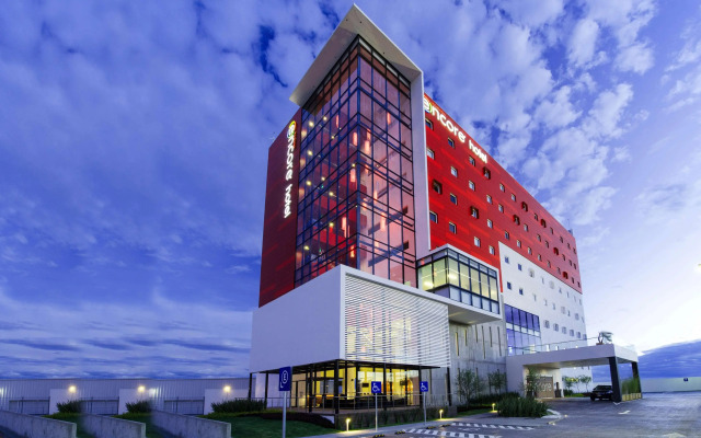 Ramada Encore by Wyndham Aguascalientes