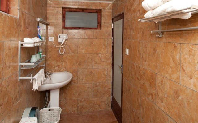 Lijiang Sky Staring Comfort Inn