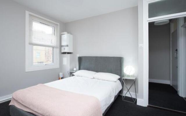 Kennington Apartment D/Apartment
