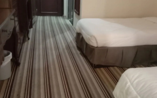 Al Commodore Hotel