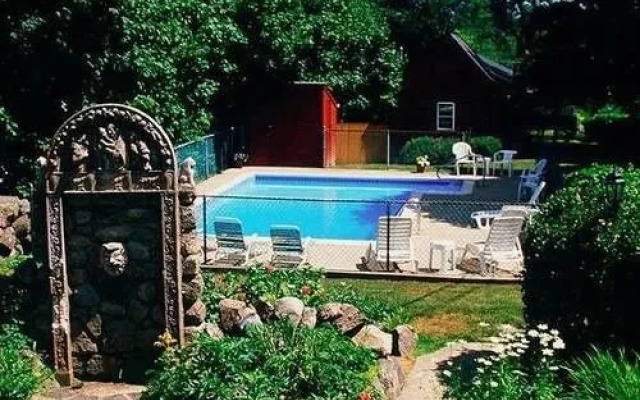 Seven South Street Inn B & B