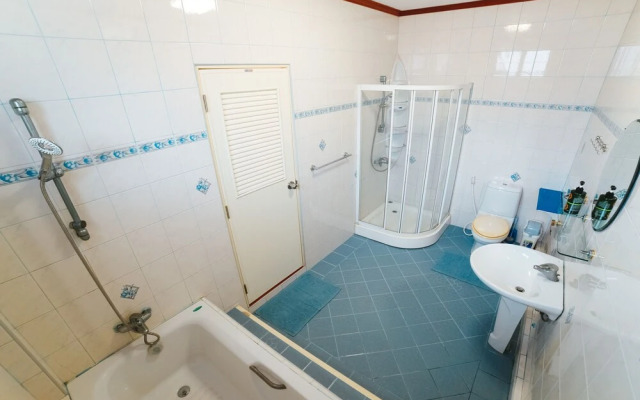 Happy Family Villa 2