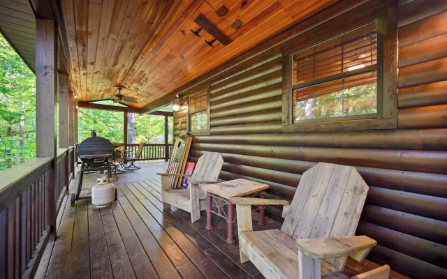 Sunset Ridge Cozy Cabin for 6