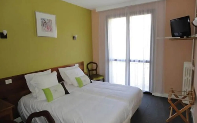 Logis Hôtel AMBROISE