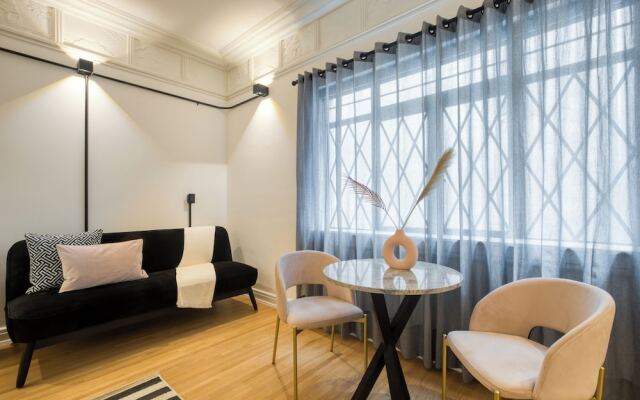 UTOPIC Campos Elíseos by ULIV