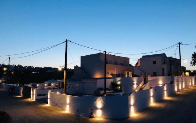 Potamida Suites