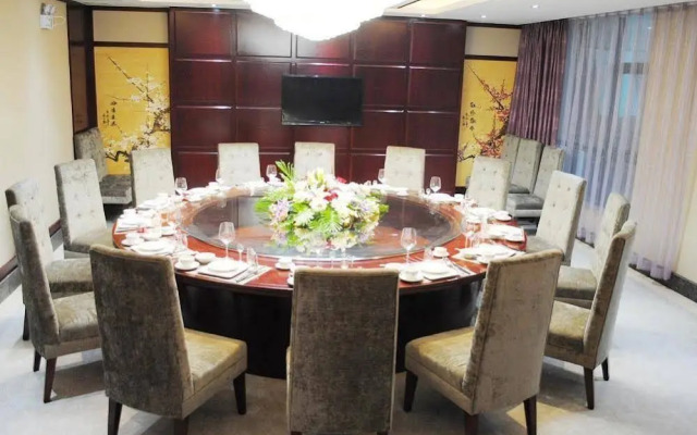 Luo Yang Disney Hotel