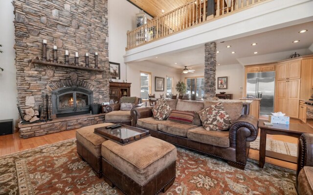 057 - Opulence at Wolf Creek