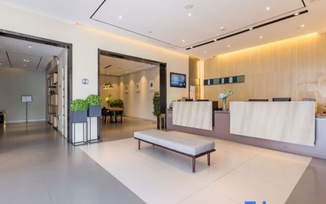 Homeinn Selected Hotel (Xuzhou Ximatai Hubushan Subway Station)