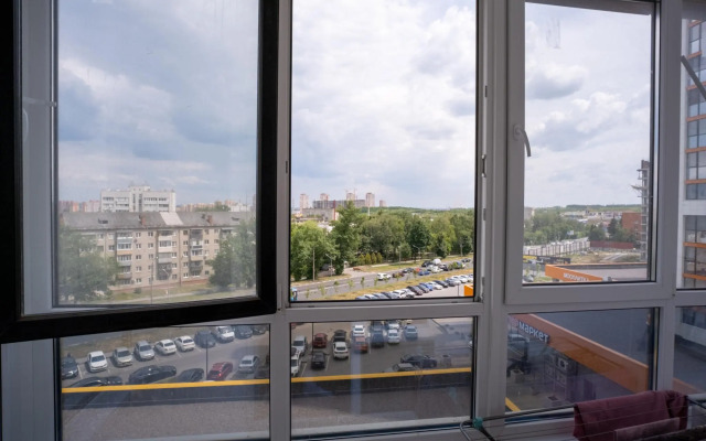 Apartments on Oboronnaya 102B street