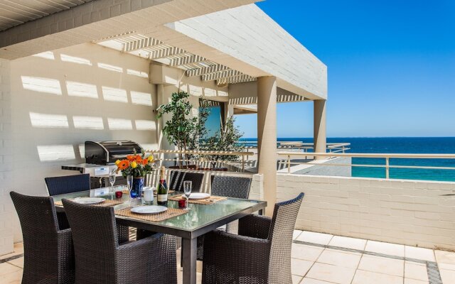 Gold Sands Beach Apartment
