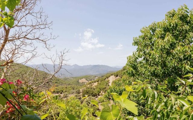 Secluded Holiday Home in Kalavrouza With Mountain Views,bbq