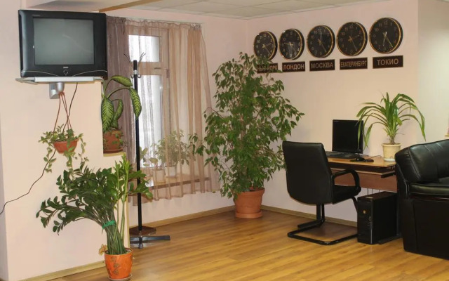 Отель «Лефортовский мост»