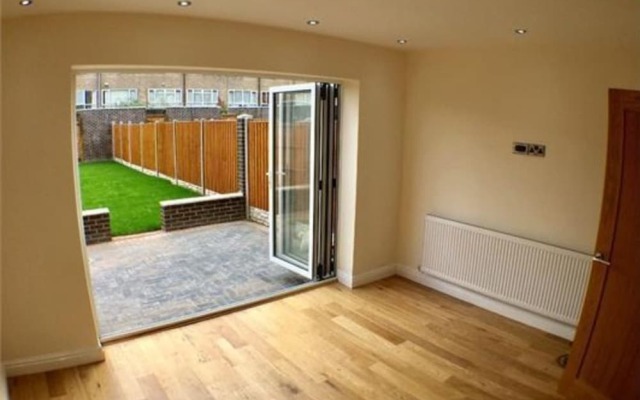 Modern 4 bed townhouse in Birmingham City Centre