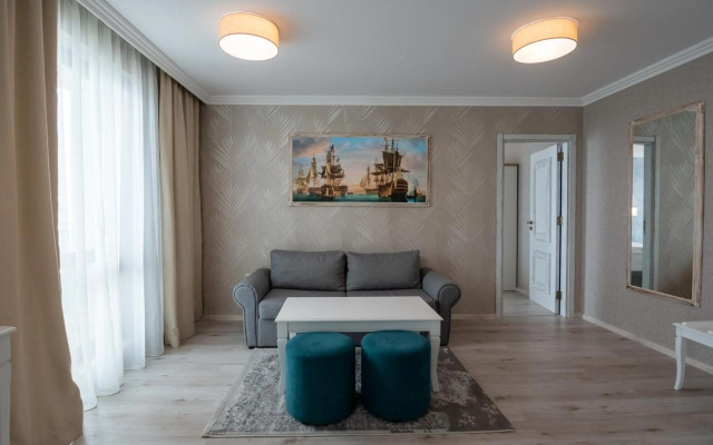 Maria Palace Complex