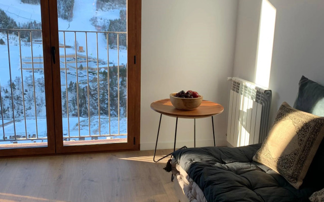 Ski Andorra Tarter Chalet Lodge