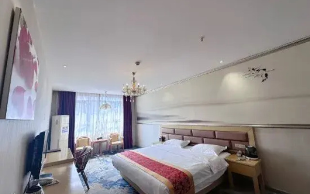 Longli Jiaxing Fashion Hotel