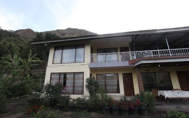OYO 91744 Hotel GemilangNearPuncak Pusuk Sembalun