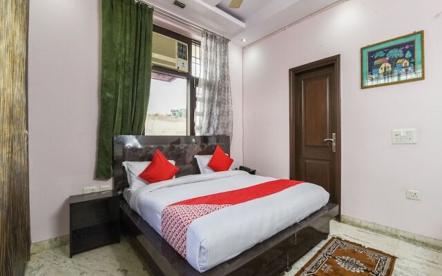 OYO 17017 Mu Stay Guest House