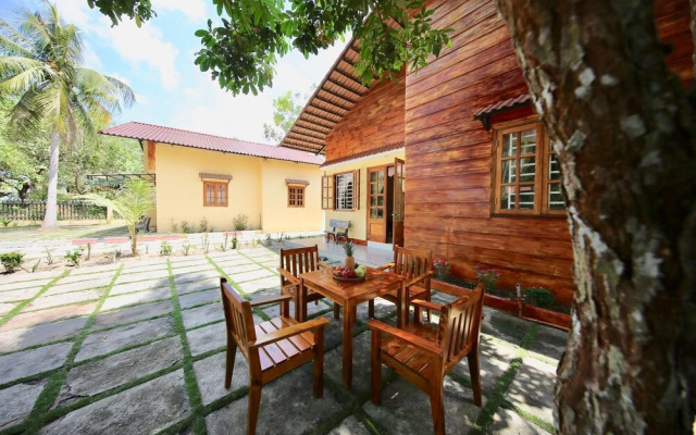 Yanns House
