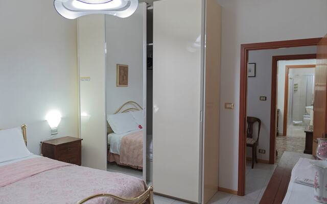 Grimaldi Apartments - Casanova