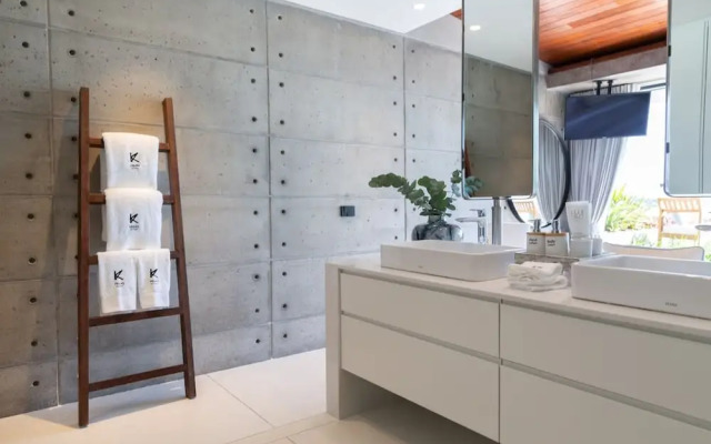 Gamay 3-bedroom Villa With Beach Access