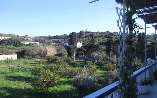 Calypso Hotel
