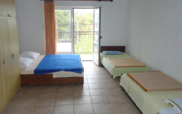 Apartments Vrša