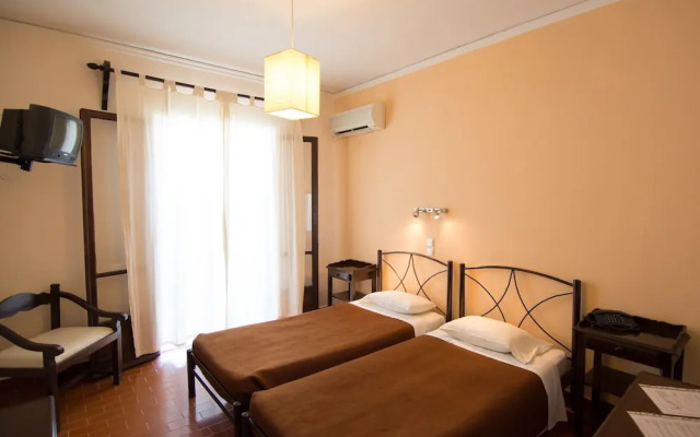 Annaliza Aparthotel